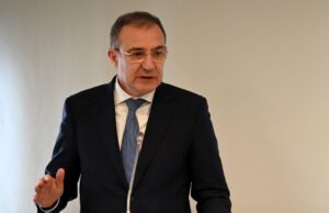 Борислав Гуцанов